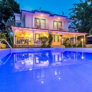 4* Hotel Calypso Cozy (adults Only)
